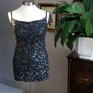 COSMO 👌😊☝️👀AMAZING LONG TOP. Made in Italy  ( only bundle of 3)